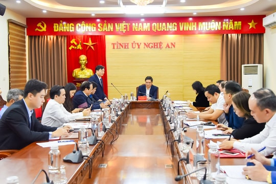 Phó Bí thư Tỉnh ủy: Nắm bắt dư luận, kịp thời xử lý thông tin từ cơ sở