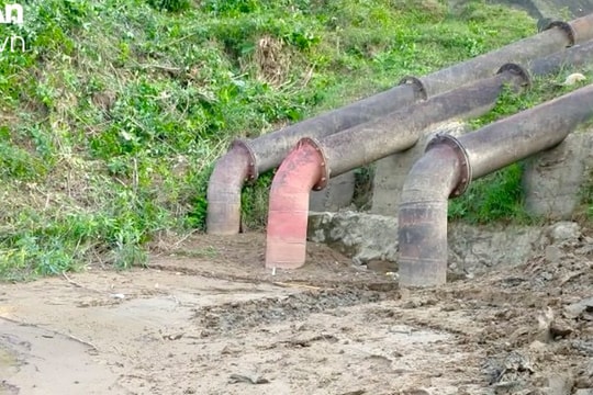 Sông Lam cạn nước, nguy cơ ảnh hưởng sản xuất vụ xuân