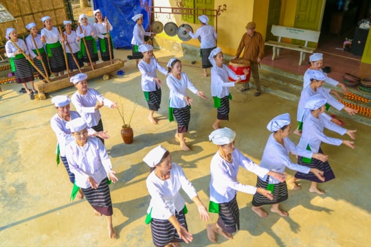 Thực hiện có hiệu quả Chương trình mục tiêu quốc gia phát triển kinh tế - xã hội vùng đồng bào dân tộc thiểu số và miền núi