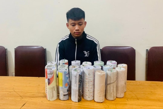 Bắt đối tượng trên đường đưa pháo tự chế đi tiêu thụ