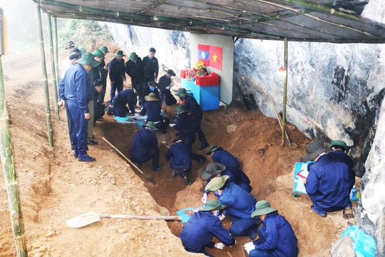 Bộ Chỉ huy Quân sự tỉnh Nghệ An quy tập 45 hài cốt liệt sĩ tại Lào trong mùa khô 2023 - 2024