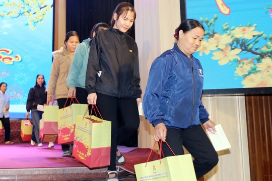 Hỗ trợ gần 20 tỷ đồng cho 23.000 công nhân Nghệ An dịp Tết Nguyên đán 2024