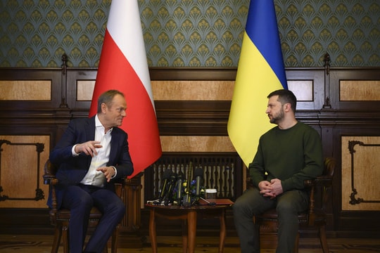 Ba Lan cam kết là quốc gia ủng hộ 'đáng tin cậy nhất' của Ukraine