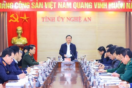 Thường trực Tỉnh ủy Nghệ An giao ban với các cơ quan trong khối Nội chính