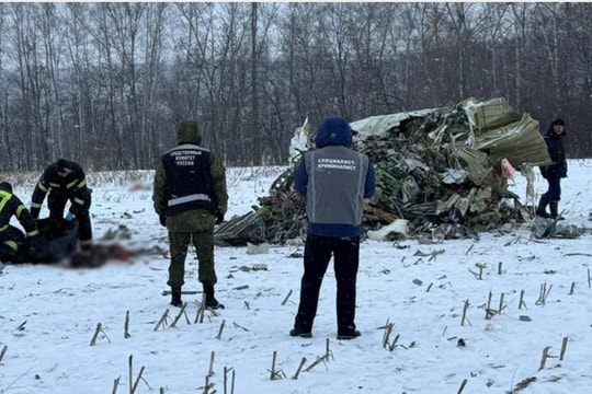 Nga tuyên bố sẽ truy tìm và trừng phạt những người Ukraine liên quan vụ bắn rơi máy bay Il-76 chở tù binh