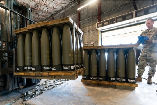 Ukraine đang thua trong lĩnh vực đạn dược 