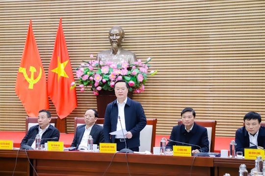 Chủ tịch UBND tỉnh: Tập trung chăm lo, đảm bảo cho người dân đón Tết ấm áp, an toàn, lành mạnh, tiết kiệm