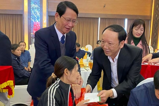 Đảng ủy Khối Doanh nghiệp Nghệ An tổ chức chương trình 'Tết Sum vầy – Kết nối yêu thương’ 2024