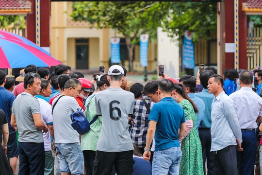 Sớm có giải pháp tăng chỉ tiêu vào lớp 10 cho các trường công lập ở thành phố Vinh