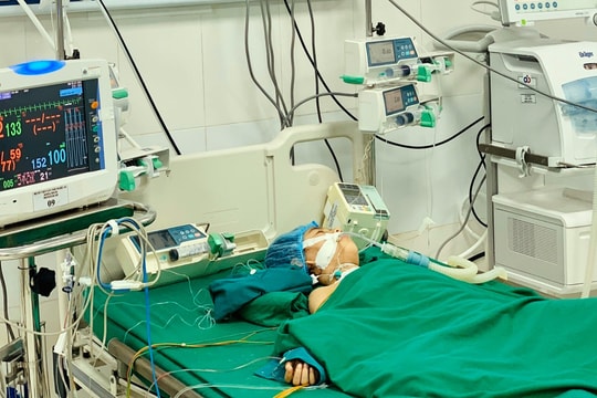 Bệnh viện Sản Nhi Nghệ An cứu sống 3 chị em nguy kịch do ngộ độc thuốc