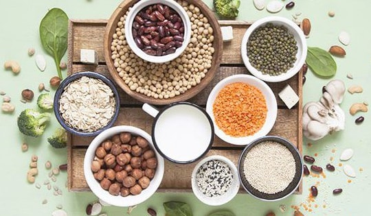 Phụ nữ nên ăn nhiều protein thực vật để làm chậm quá trình lão hóa