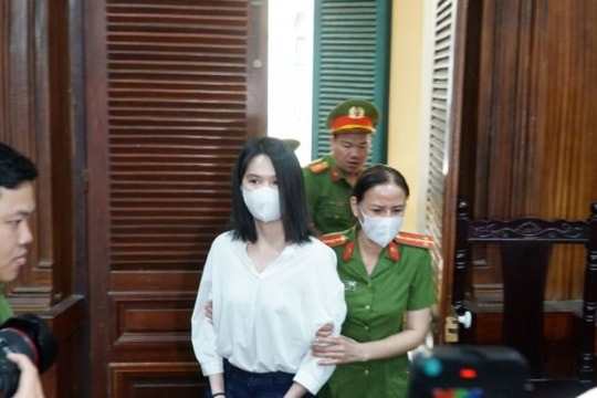 Thêm một bài học cho người nổi tiếng: Đừng để hành vi của mình 'sai một ly, đi một dặm'!