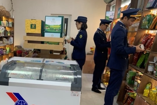 Thành phố Vinh phát hiện, xử lý 80 vụ kinh doanh hàng kém chất lượng dịp Tết Nguyên đán
