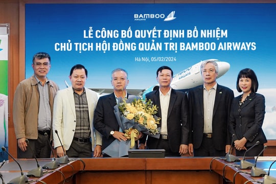 Tân Chủ tịch Bamboo Airways có 40 năm kinh nghiệm trong lĩnh vực kinh tế, tài chính, ngân hàng
