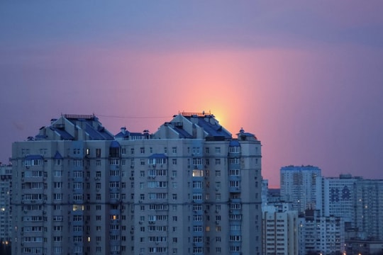 Ba Lan điều máy bay chiến đấu do cảnh báo không kích ở Ukraine