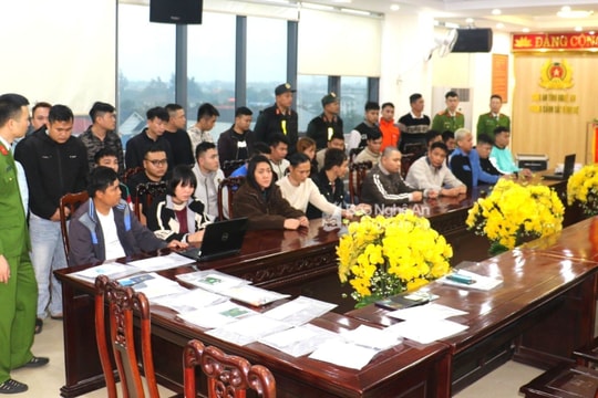 Công an Nghệ An phối hợp triệt xóa băng nhóm giả danh cán bộ tư pháp lừa đảo công dân Việt Nam, bắt 32 đối tượng