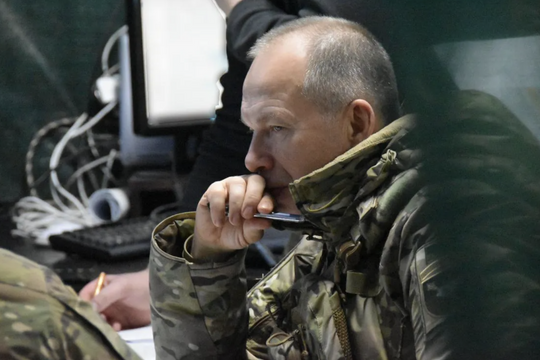 Tổng thống Zelensky bổ nhiệm tân Tổng Tư lệnh các lực lượng vũ trang Ukraine