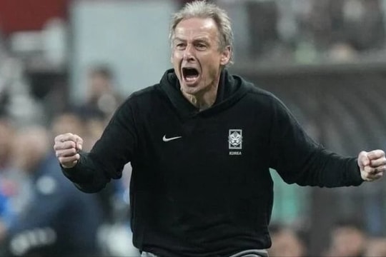 Liên đoàn Bóng đá Hàn Quốc 'không thể nói trước điều gì' về tương lai của huấn luyện viên Klinsmann; Thẻ xanh trong bóng đá sẽ được áp dụng thế nào?