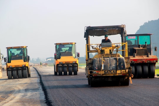 Đồng loạt thi công trên công trường cao tốc Bắc - Nam đoạn qua Nghệ An 