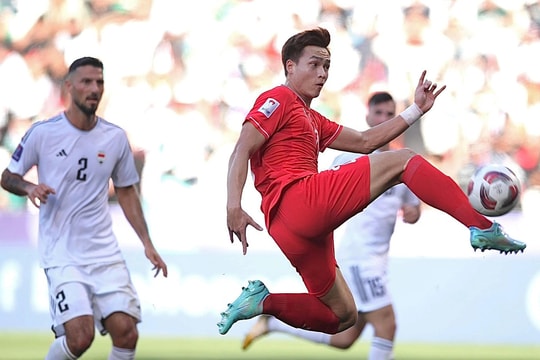 Sao tuyển Việt Nam được AFC vinh danh; Kết quả loạt trận vòng 1/8 Champions League sáng 14/2