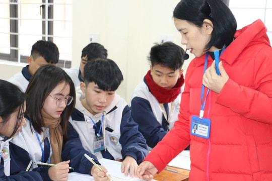 Sớm điều chỉnh để thích ứng với các kỳ thi tuyển sinh vào đại học theo chương trình mới