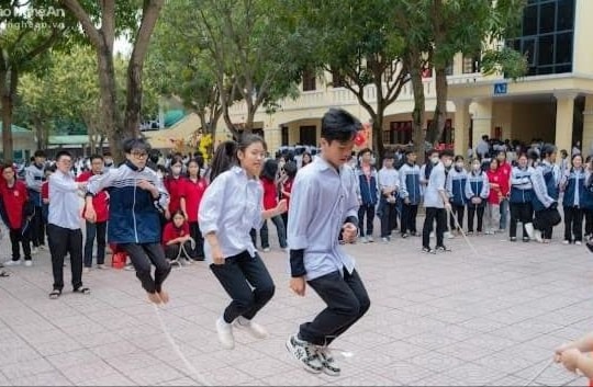 Các trường học ở miền núi Nghệ An tổ chức nhiều phương án hạn chế học sinh bỏ học sau Tết