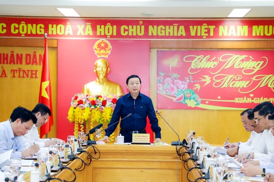 Phó Thủ tướng Chính phủ làm việc với 3 tỉnh Nghệ An, Hà Tĩnh và Quảng Bình về tình hình thực hiện các dự án trọng điểm quốc gia