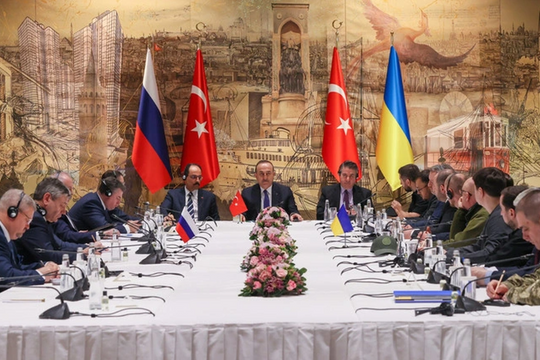 Phương Tây đàm phán với Nga từ vị trí 'kẻ trên' sẽ không có triển vọng 