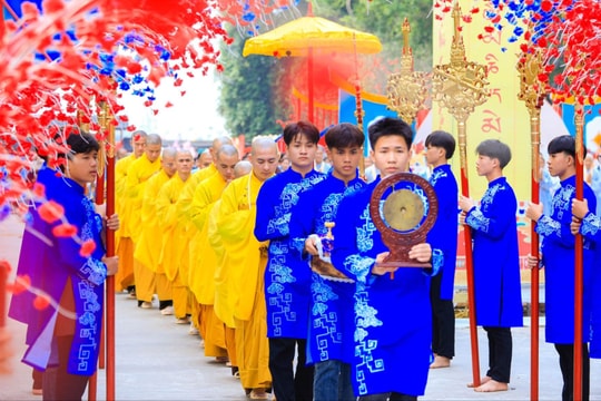 Trang trọng lễ cầu quốc thái dân an đầu Xuân tại các chùa ở Nghệ An