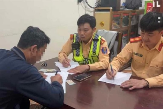 Tài xế điều khiển xe tải chạy ngược chiều trên cao tốc khai 'do không biết đường'