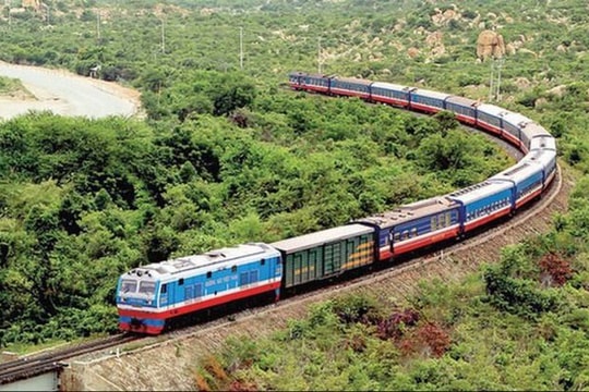 Vi phạm quy định về điều khiển phương tiện giao thông đường sắt bị xử lý như thế nào?