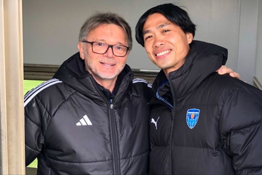 Đối thủ của U23 Việt Nam lên kế hoạch khủng trước giải châu Á; Huấn luyện viên Troussier đích thân sang Nhật Bản 'xem giò' Công Phượng