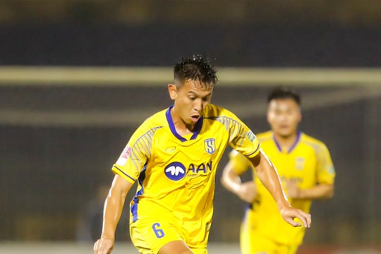 4 khó khăn mà Sông Lam Nghệ An gặp phải trong chuyến làm khách đến sân Lạch Tray