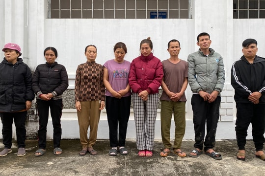 Bắt quả tang nhóm đối tượng đánh bạc bằng hình thức ‘xóc đĩa’