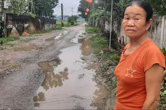 Đường hư hỏng không thể sửa chữa do 'mất liên lạc với nhà thầu'