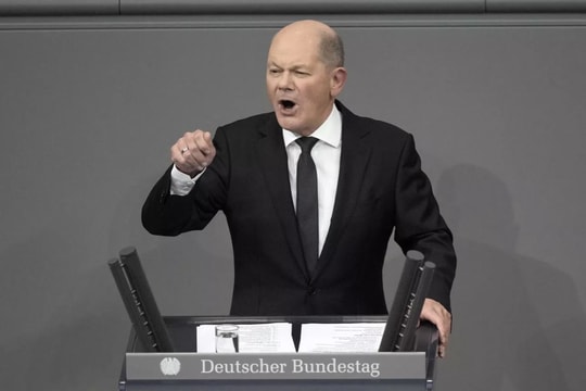 Thủ tướng Đức Scholz khó chịu trước sự mất cân bằng trong hỗ trợ Ukraine