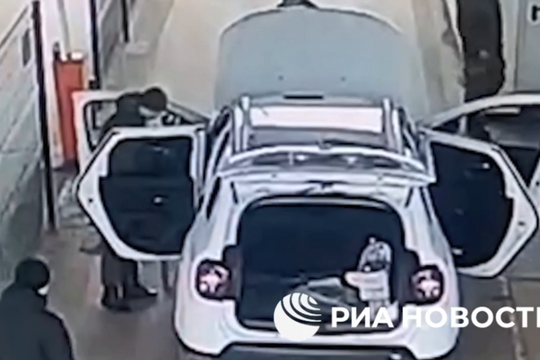 Nga phá âm mưu đánh bom bằng xe hơi tại Crimea