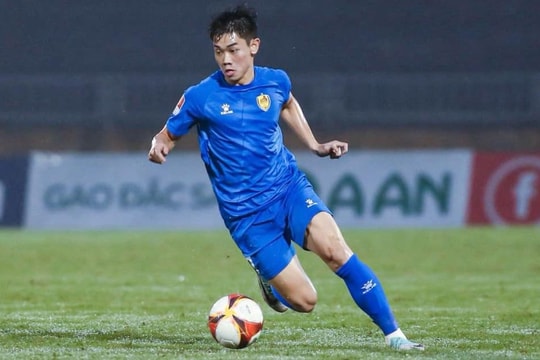 Tiền đạo Đình Bắc nói gì sau quãng thời gian bị kỷ luật tại câu lạc bộ Quảng Nam?