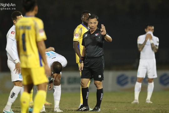 Sông Lam Nghệ An kiến nghị VFF nâng cao chất lượng trọng tài