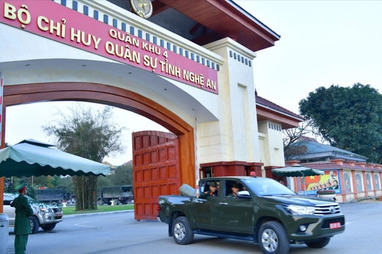 Luyện tập chuyển trạng thái sẵn sàng chiến đấu của Lực lượng vũ trang tỉnh Nghệ An