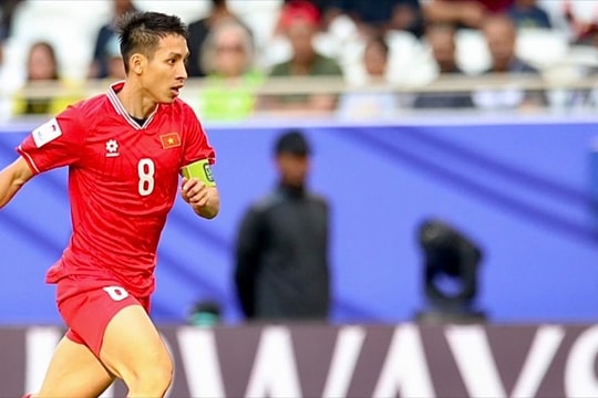 Hùng Dũng 3 trận vắng bóng và nỗi lo của hàng loạt tuyển thủ quốc gia