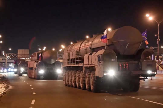 Điện Kremlin nêu điều kiện Nga sử dụng vũ khí hạt nhân