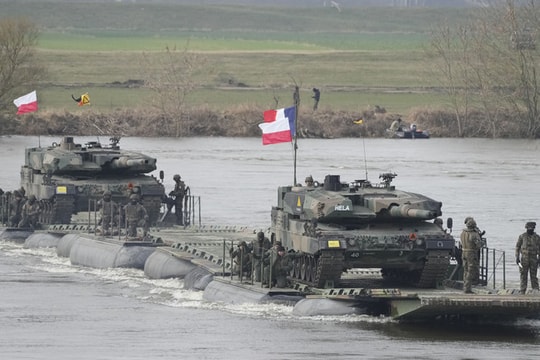 Quan chức an ninh Nga: NATO tập dượt cho kịch bản xung đột với Moskva