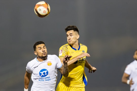 Những lý do để tin Sông Lam Nghệ An có điểm trên sân Bình Dương