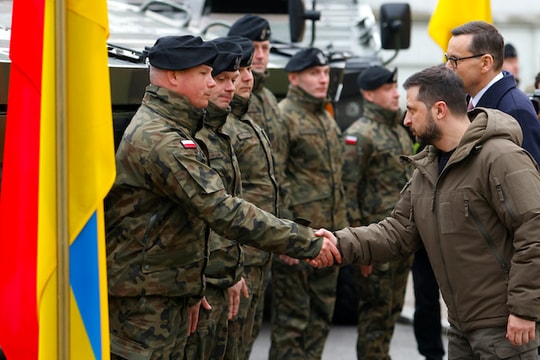 Tướng Ba Lan: Trung Âu liệu có trở thành 'bia đỡ đạn'?