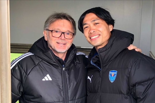 Danh sách hội quân đội tuyển Việt Nam, Huấn luyện viên Troussier có triệu tập Công Phượng?