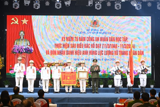Công an Nghệ An long trọng kỷ niệm 76 năm thực hiện Sáu điều Bác Hồ dạy và đón nhận danh hiệu Anh hùng Lực lượng vũ trang Nhân dân