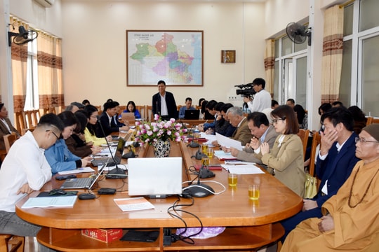 Hội thảo công bố kết quả ‘Nghiên cứu, sưu tầm, biên dịch văn bia Phật giáo Nghệ An’