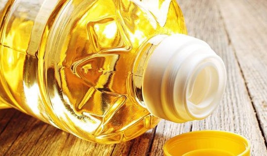 Các loại dầu ăn không tốt cho sức khỏe nên hạn chế