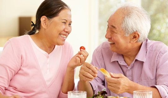6 loại thực phẩm giúp người cao tuổi khỏe mạnh